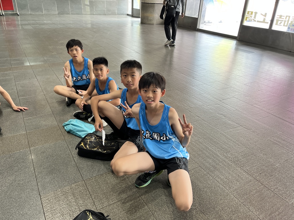 賀本校田徑隊參加新北市113學年度新莊分區五年級田徑交流賽榮獲佳績(另開新視窗/jpg檔)圖片