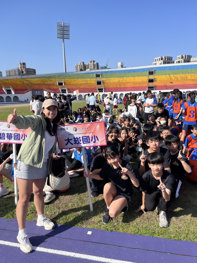 狂賀603班 參加2025新北市運動樂活大隊接力賽成績優異-勇奪季軍(另開新視窗/jpg檔)圖片