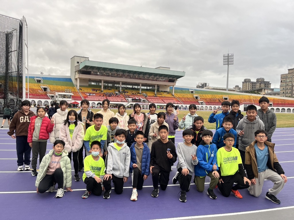 賀本校參加新北市113學年度小學田徑對抗賽榮獲佳績(另開新視窗/jpg檔)圖片